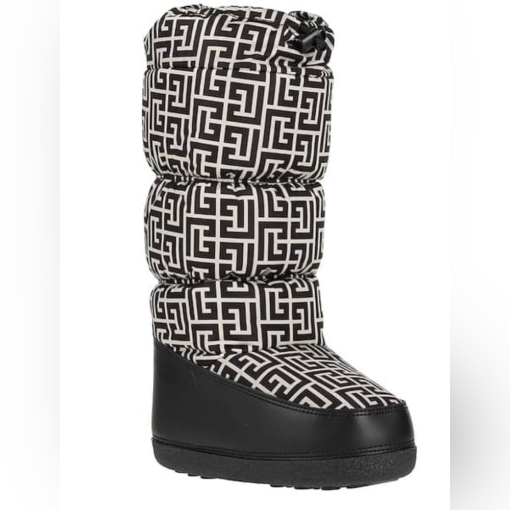 Balmain Monochrome Patterned Winter Boots